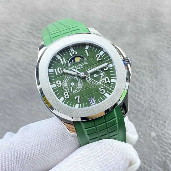 PP+ Factory Patek Philippe Aquanaut 5261 40mm Green Rubber Strap Green Dial - Image 2