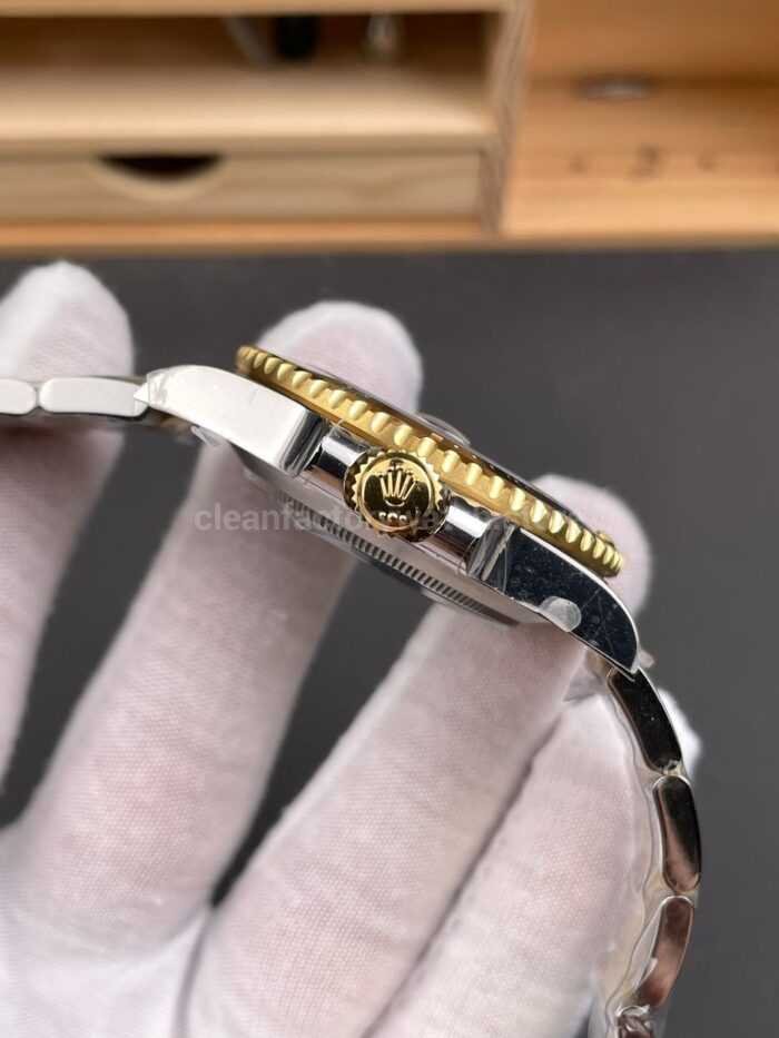 RC Factory Counterweight Rolex Submariner Date 116613LN 40mm Half Gold Black Dial - Image 5