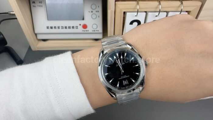 VS Factory Omega Seamaster Aqua Terra 220.10.38.20.01.004 38mm Steel Black Dial - Image 6
