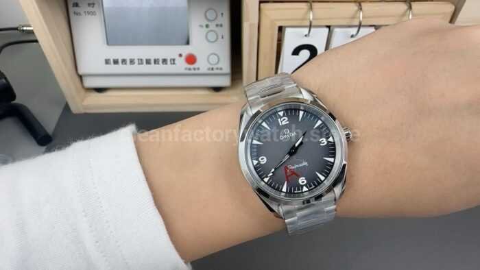 VS Factory Omega Seamaster Railmaster 235.10.38.20.06.001 38mm Steel Grey Dial - Image 5