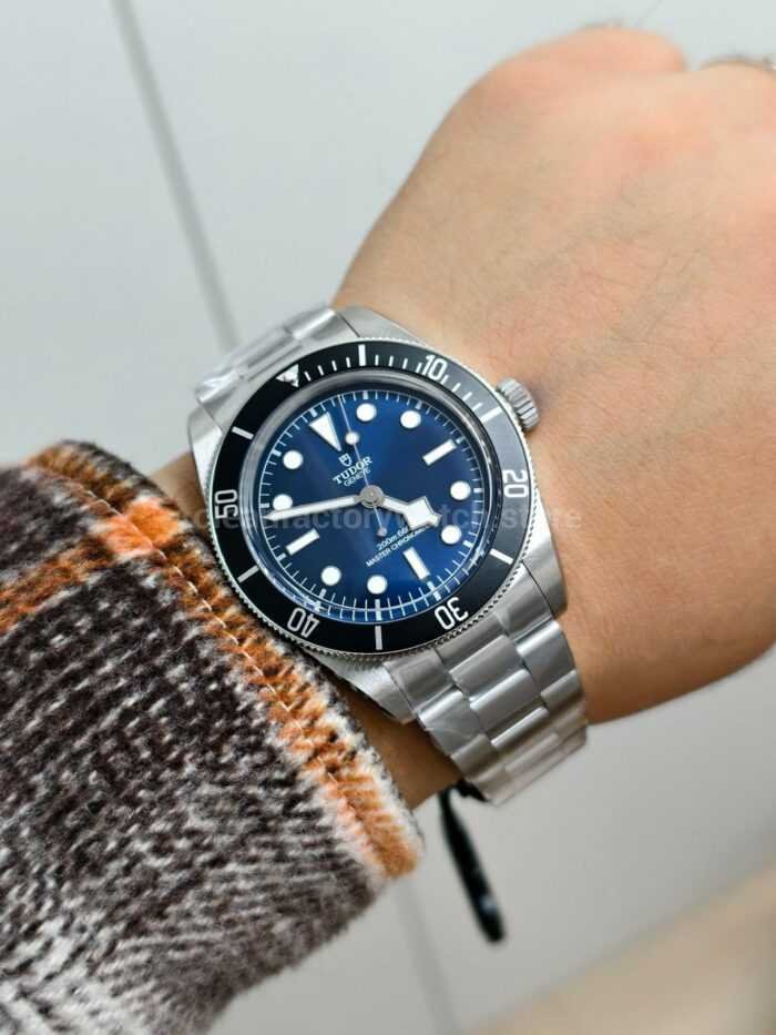 ZF Factory Tudor Black Bay 68 M7943A1A0NU-0001 43mm Blue Dial - Image 8