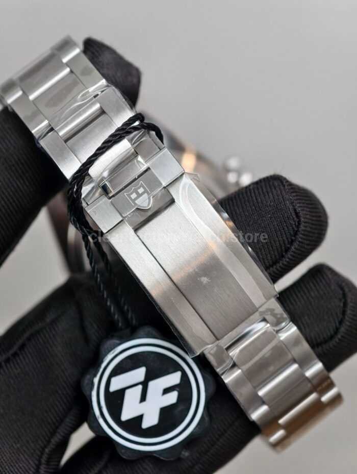 ZF Factory Tudor Black Bay 68 M7943A1A0NU-0002 43mm silver Dial - Image 7