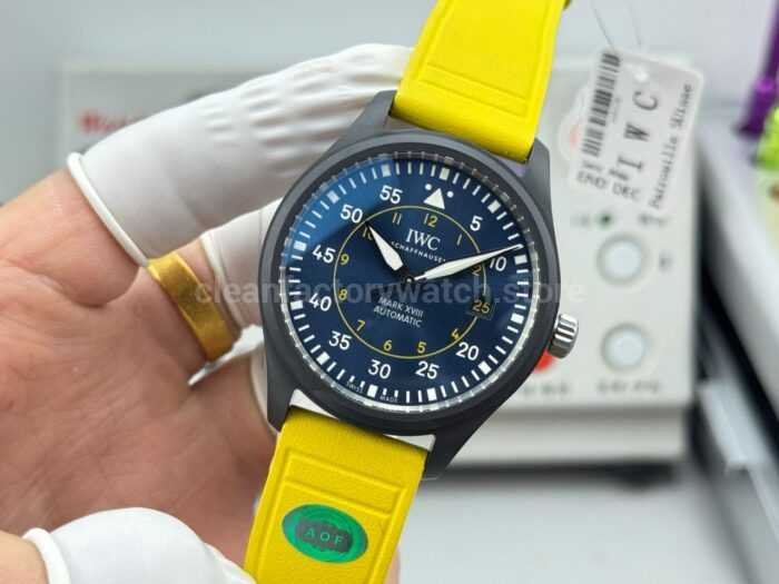 AOF Factory IWC Pilot 41mm Ceramic Rubber Strap Blue Dial - Image 5