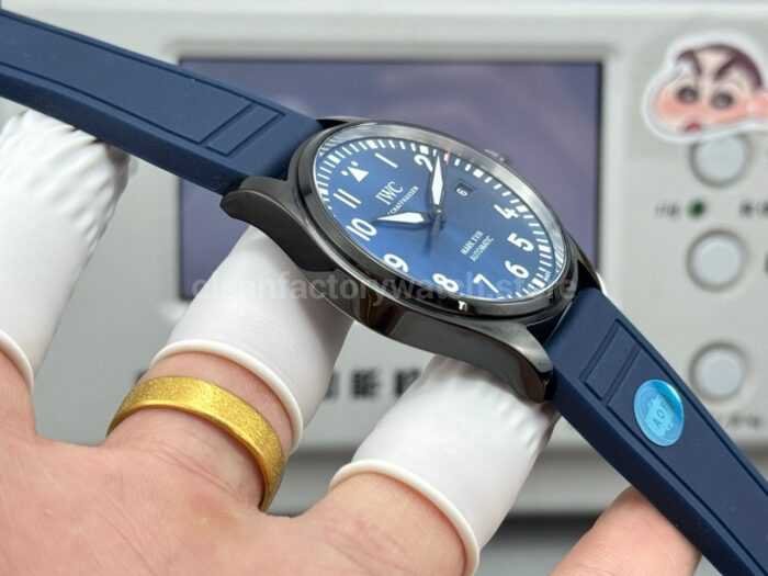 AOF Factory IWC Pilot IW324703 41mm Ceramic Rubber Strap Blue Dial - Image 6