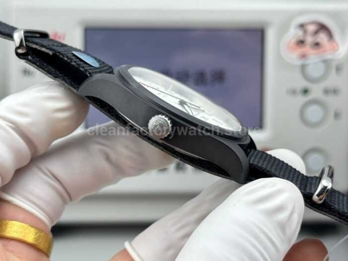 AOF Factory IWC Pilot IW326905 41mm Ceramic Textile Strap White Dial - Image 7