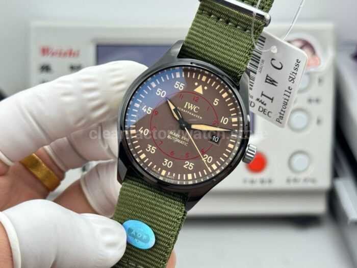 AOF Factory IWC Pilot Mark XVIII Miramar IW324702 41mm Ceramic Textile Strap Grey Dial - Image 4