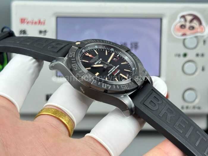GF Factory Breitling Avenger Blackbird V17311101B1W1 44mm Titanium Rubber Strap Black Dial - Image 7