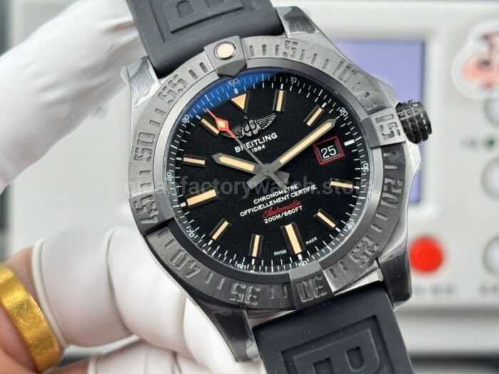 GF Factory Breitling Avenger Blackbird V17311101B1W1 44mm Titanium Rubber Strap Black Dial - Image 2