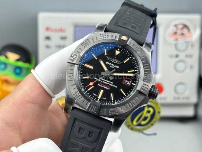 GF Factory Breitling Avenger Blackbird V17311101B1W1 44mm Titanium Rubber Strap Black Dial - Image 5