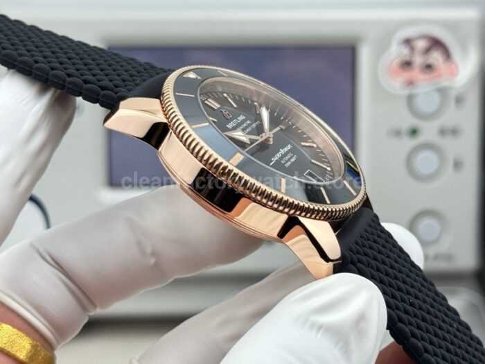 GF Factory Breitling Superocean Heritage B20 RB2010121B1S1 42mm Rose Gold Rubber Strap Black Dial - Image 6