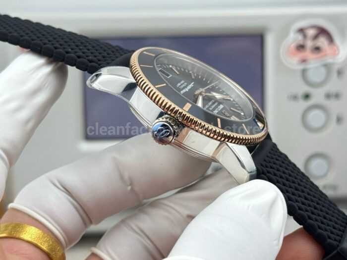 GF Factory Breitling Superocean Heritage B20 UB2010121B1A1 42mm Rubber Strap Gold/Steel Black Dial - Image 7