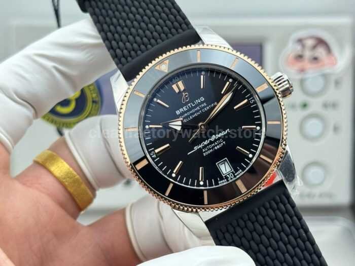 GF Factory Breitling Superocean Heritage B20 UB2010121B1A1 42mm Rubber Strap Gold/Steel Black Dial - Image 4