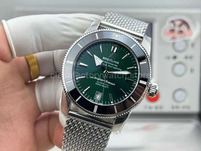 GF Factory Breitling Superocean Heritage B31 AB3111361L1A1 42mm Steel Green Dial - Image 5