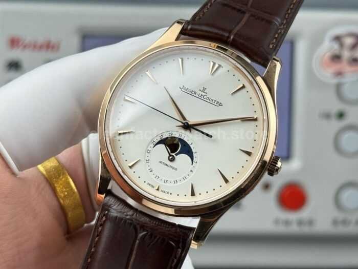 GF Factory Jaeger-LeCoultre Master Ultra Thin Moon 1252520 39mm Rose Gold Leather Strap Silver Dial - Image 3