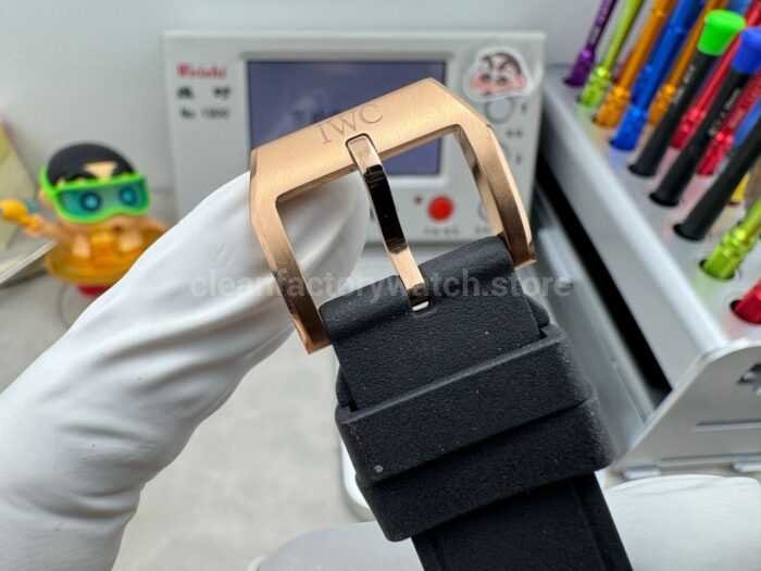 JP Factory IWC Pilot Chronograph IW388309 41mm Rose Gold Rubber Strap Arabic Numerals Black Dial - Image 9