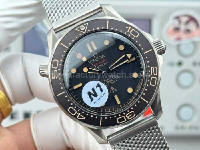 N1 Factory Omega Seamaster Diver 300M 210.90.42.20.01.001 42mm Black Dial - Image 4