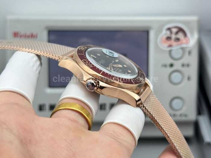 N1 Factory Omega Seamaster Diver 300M 210.90.42.20.01.003 42mm Bronze  Black Dial - Image 6