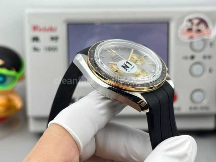 N1 Factory Omega Speedmaster Professional Moonwatch 310.20.42.50.02.001 Yellow Gold Rubber Strap Silver Dial - Image 6