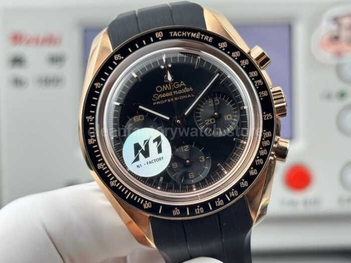 N1 Factory Omega Speedmaster Professional Moonwatch 310.63.42.50.02.001 Rose Gold Rubber Strap Black Dial - Image 2