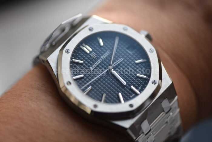 VS Factory Audemars Piguet Royal Oak Selfwinding 41mm 15500ST.OO.1220ST.01 Blue Dial - Image 10
