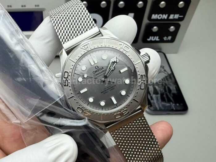 VS Factory Omega Seamaster Diver 300M 210.30.42.20.06.002 42mm Brushed Grey Dial - Image 2