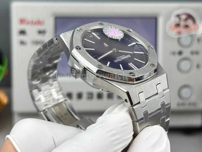 ZF Factory Audemars Piguet Royal Oak Jumbo 16202BC.OO.1240BC.02 Extra Thin 39mm White Gold Grainy Effect Blue Dial - Image 7