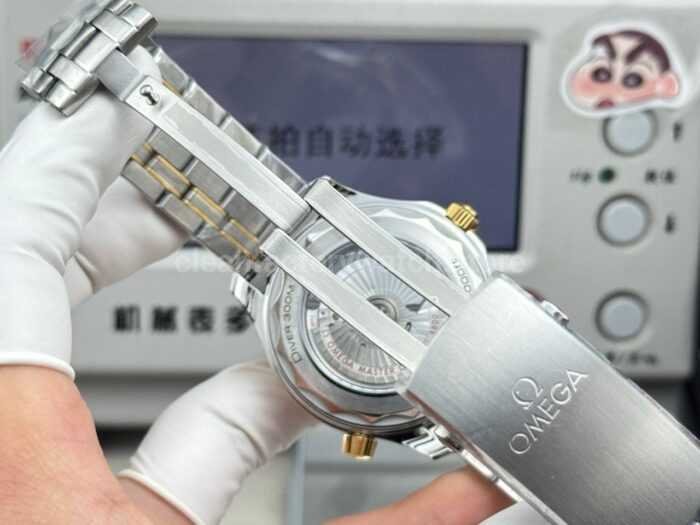 OR Factory Omega Seamaster Diver 300M 210.20.42.20.03.001 42mm Half Yellow Gold Blue Dial - Image 9