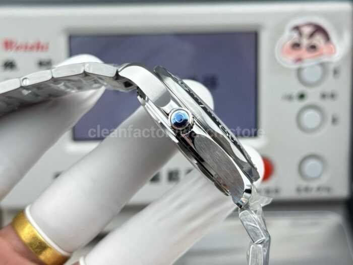 OR Factory Omega Seamaster Diver 300M 210.30.42.20.04.001 42mm Steel White Dial - Image 6