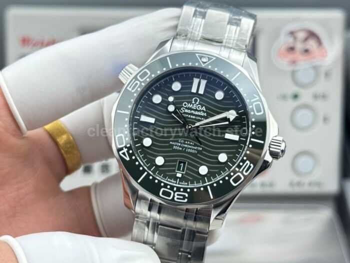 OR Factory Omega Seamaster Diver 300M 210.30.42.20.10.001 42mm Steel Green Dial - Image 3