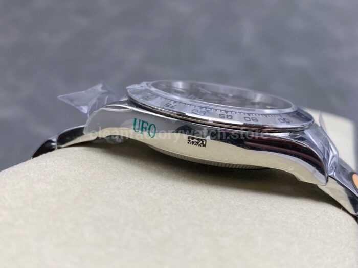 UFO Factory Rolex Daytona 126509-0001 40mm Full White Gold Black Dial  Brand : Rolex - Image 6