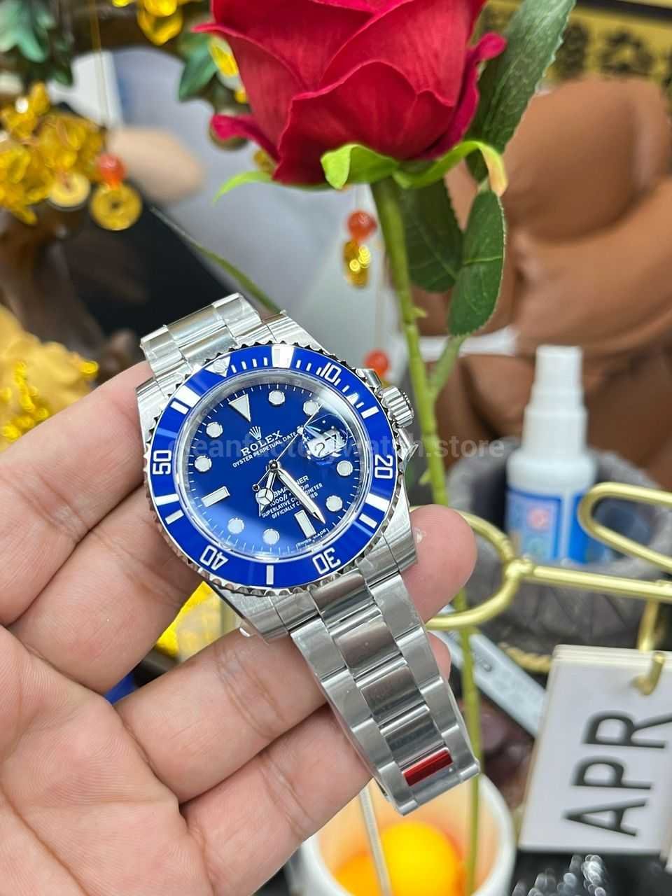 VSF Submariner crystal and dial detail Rolex replica watch