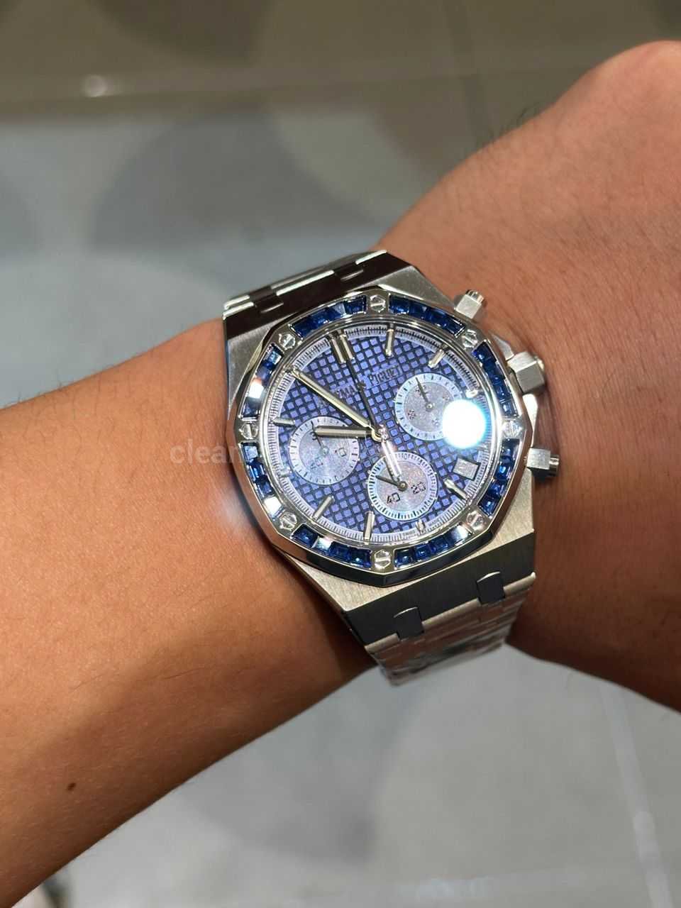 AP Royal Oak replica review with integrated bracelet Super Clone Watch,Clean Factory Watch