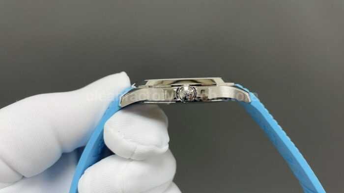 BBF Factory Patek Philippe Aquanaut 51671A-001 40mm Blue Rubber Strap Arabic Numerals Black Dial - Image 4