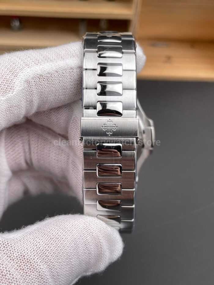 BBF Factory Patek Philippe Nautilus 5711/1A 014 40mm Full Steel Green Dial - Image 8