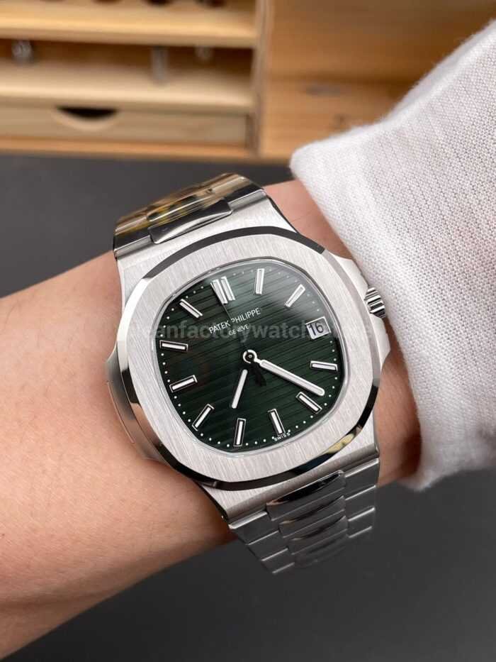 BBF Factory Patek Philippe Nautilus 5711/1A 014 40mm Full Steel Green Dial - Image 4