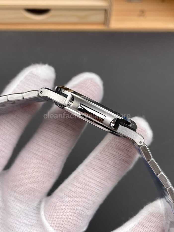 BBF Factory Patek Philippe Nautilus 5711/1A 014 40mm Full Steel Green Dial - Image 5