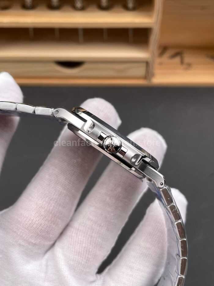 DDF Factory Patek Philippe Nautilus 41mm 5811/1G-001 White Gold Blue Dial - Image 6