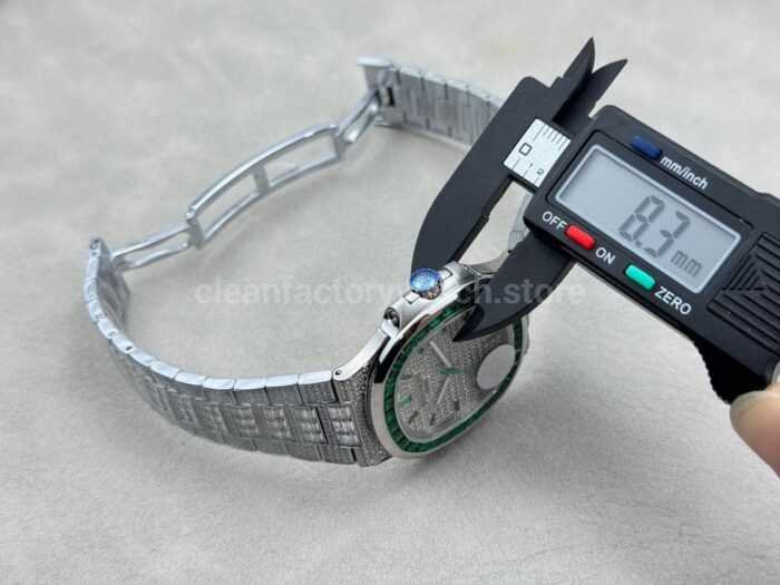 E7 Factory Patek Philippe Emerald Nautilus 5711-130P-001 40mm Full Diamond Bezel  Platinum Gray Dial - Image 9