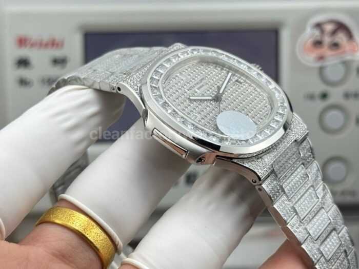 E7 Factory Patek Philippe Nautilus 5711 40mm White Gold Baguette Diamond Bezel Diamond Dial - Image 5