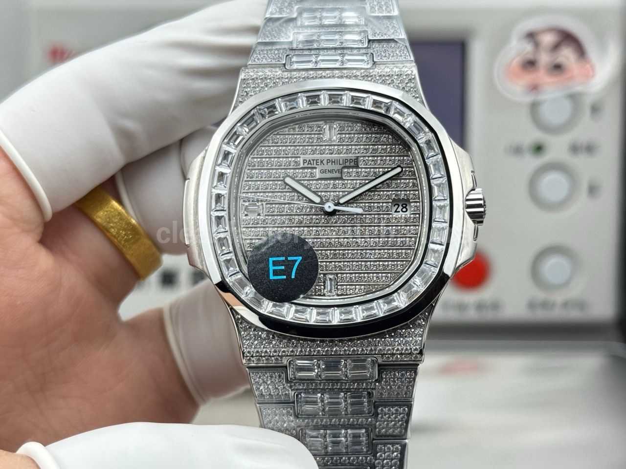 E7 Nautilus 5719G-010 diamond dial white gold 40mm