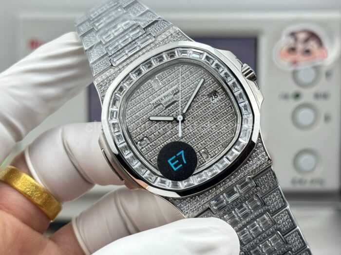 E7 Factory Patek Philippe Nautilus 5719G-010 40mm White Gold Diamond Bezel Diamond Dial - Image 2