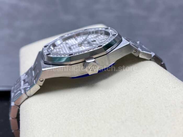 IPF Factory Audemars Piguet Royal Oak 15450ST.OO.1256ST.01 37mm Stainless Steel Diamond Bezel Silver Dial - Image 7