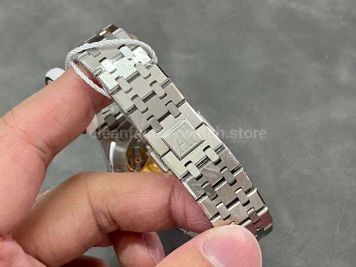 IPF Factory Audemars Piguet Royal Oak 15450ST.OO.1256ST.02 37mm Stainless Steel Grey Dial - Image 8