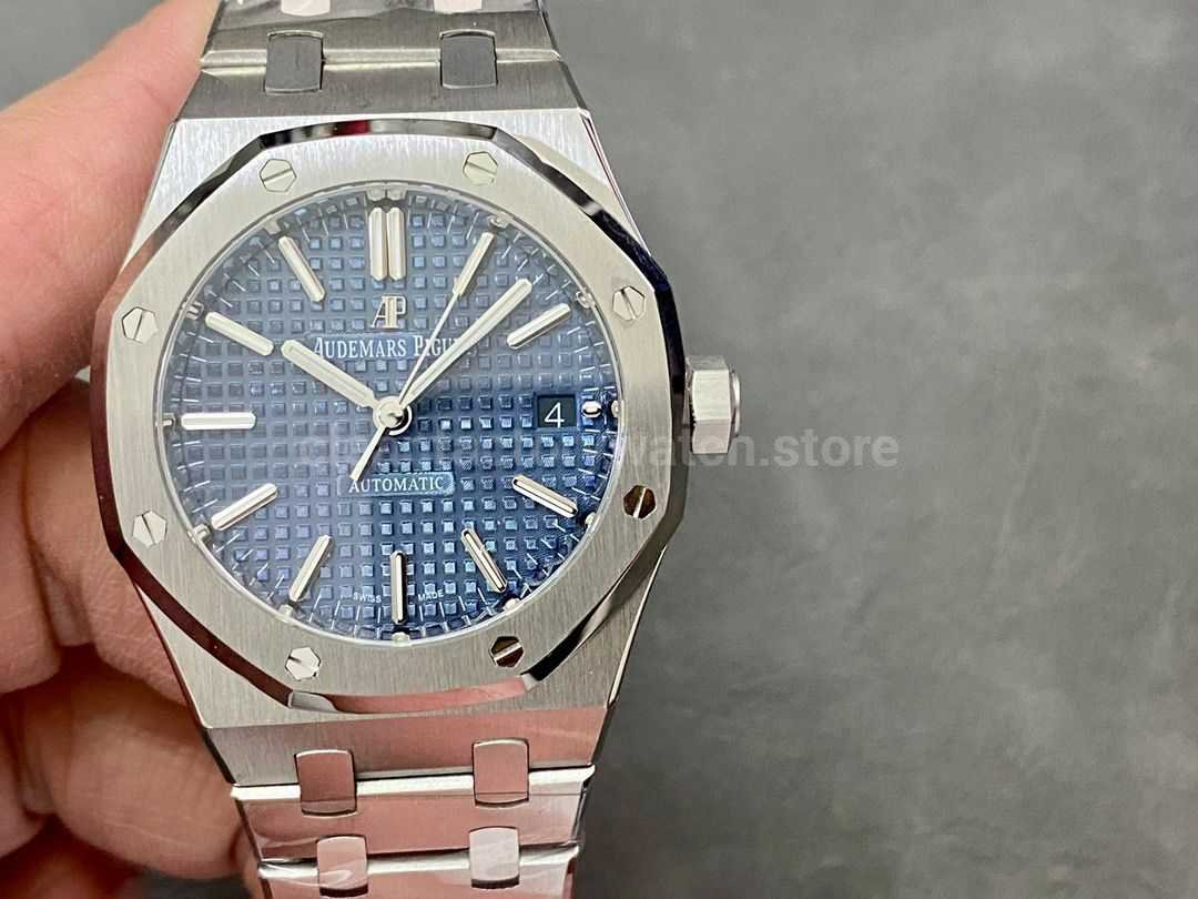 IPF Factory Audemars Piguet Royal Oak 15450ST stainless steel blue dial replica watch