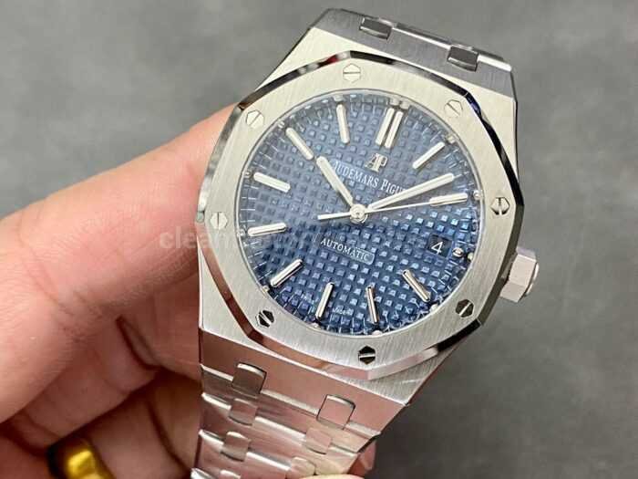 IPF Factory Audemars Piguet Royal Oak 15450ST.OO.1256ST.03 37mm Stainless Steel Blue Dial - Image 3
