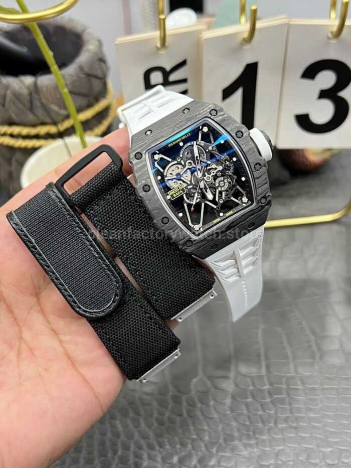 New Factory Richard Mille RM 35-01 42.7mm Black Carbon Fiber White Rubber Strap Black Skeletonized Dial - Image 9