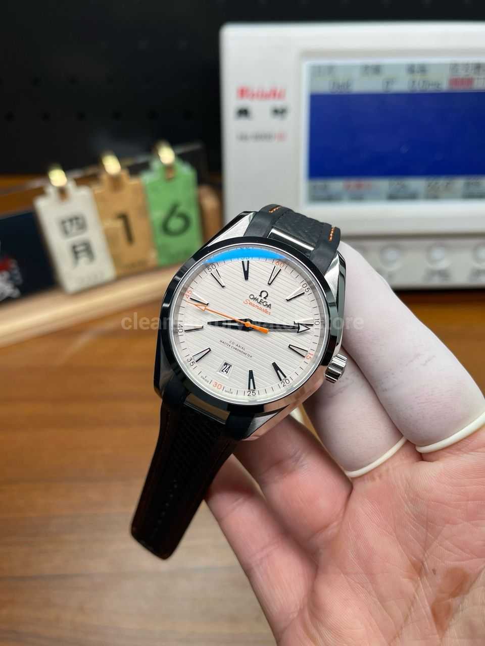 Omega Aqua Terra replica dial and bracelet review Super Clone Watch,Clean Factory Watch