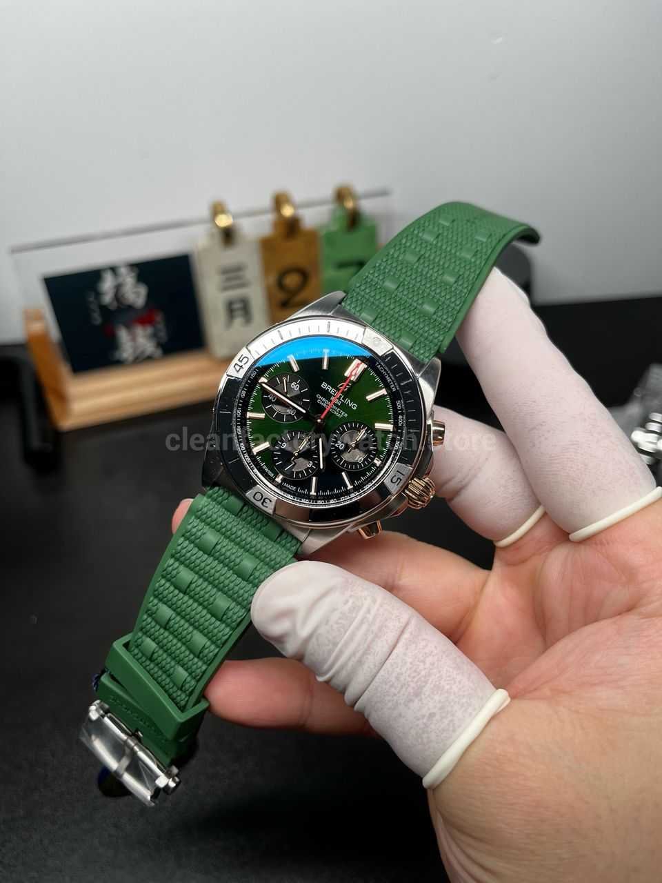 Breitling Chronomat sports chronograph replica review Super Clone Watch,Clean Factory Watch