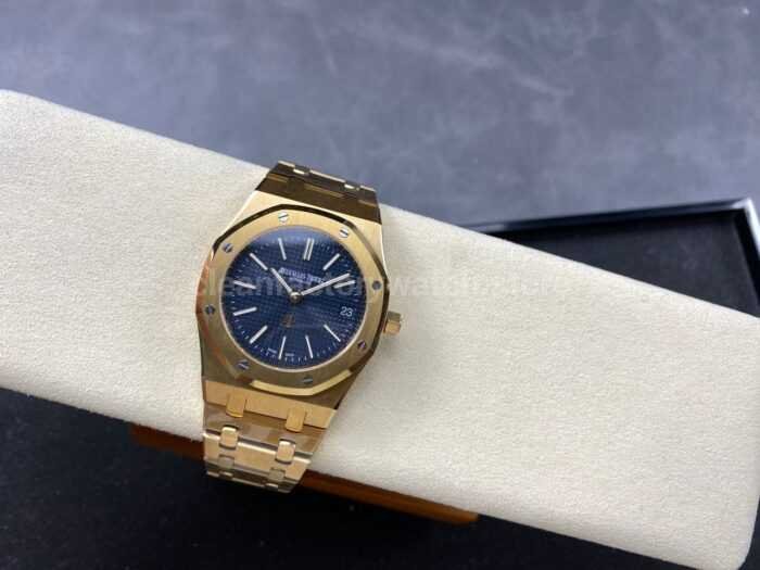 IPF Factory Audemars Piguet Royal Oak Jumbo 15202BA.OO.1240BA.01 39mm Full Yellow Gold Blue Dial - Image 5
