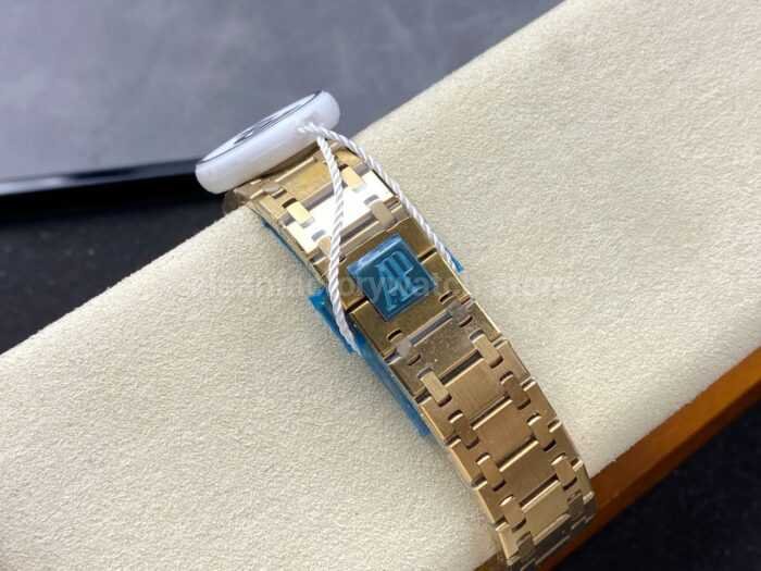 IPF Factory Audemars Piguet Royal Oak Jumbo 15202BA.OO.1240BA.01 39mm Full Yellow Gold Blue Dial - Image 9